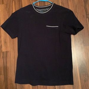 zara tee